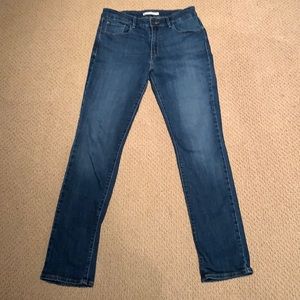 Levi’s mid rise skinny straight jeans medium blue size 12